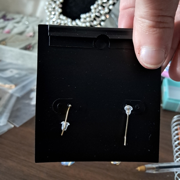 Zaxie clear dangling earrings - Picture 5 of 6